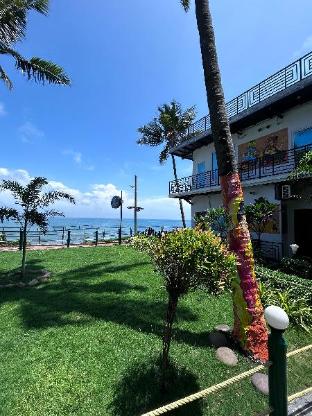 s cliff black beach resort