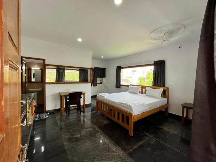 Anand Beach Guesthouse By Moonrocks,,3 star