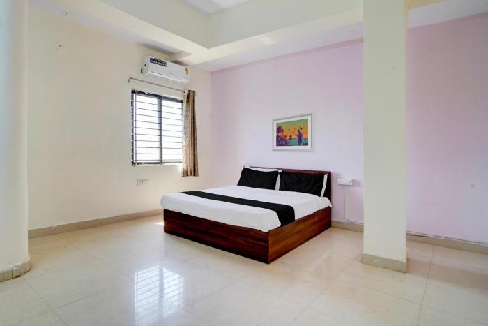 Hotel O Mav Hotel,,3 star