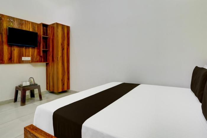 Hotel O Adinath Guest House,,4 star