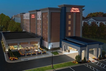 hampton inn and suites cleveland beachwood