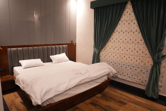 Everland Sanjog Resorts,,3 star