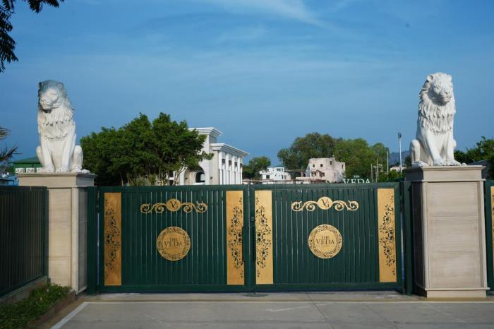 the veda greens resort