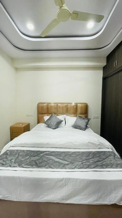 Viswanadhuni's Antilia  Comfort Stay Single Rooms,,4 star