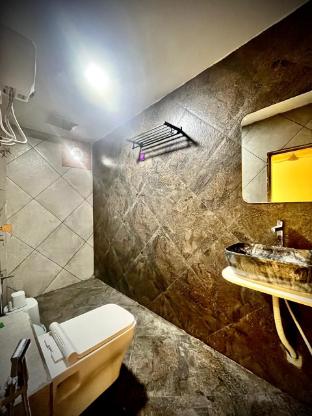 Hotel Raj Palace,,3 star