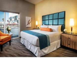 Hotel Reflection Suites,,3 star