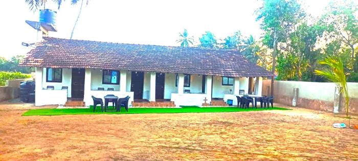 Casa Hillary Guest House,,3 star