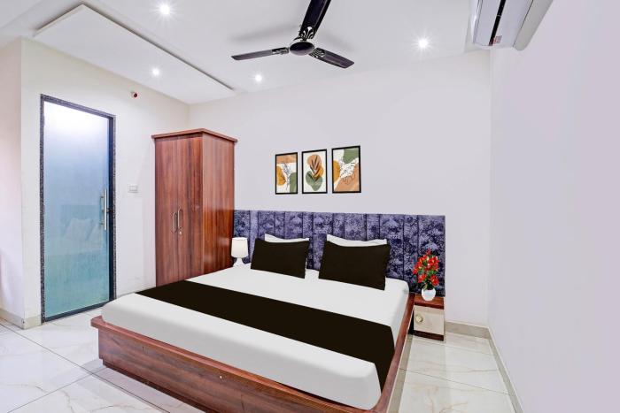 Super Townhouse Lig Main Road Indore,,3 star