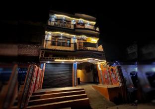 Vatsalya Bhawan Ayodhya,,3 star