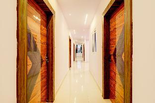 Hotel O Savoy Grand,,4 star