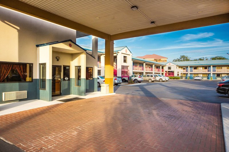 econo lodge laurel