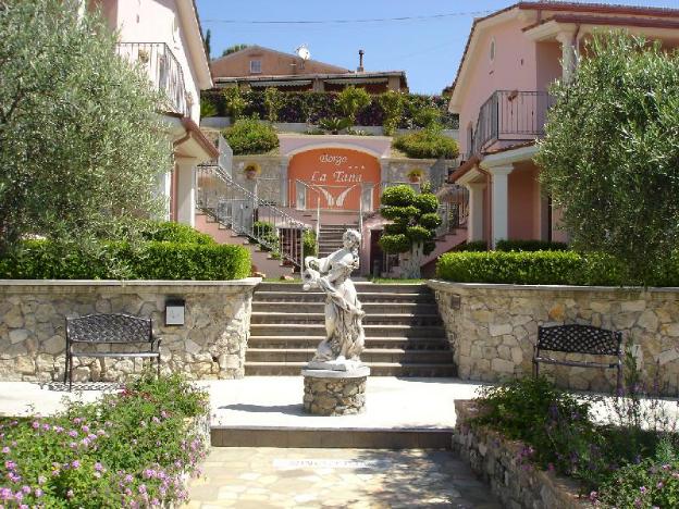 Hotel Ristorante Borgo La Tana,Maratea>>Basilicata,3 star