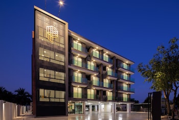 Parrish Serviced Apartment,,3 star