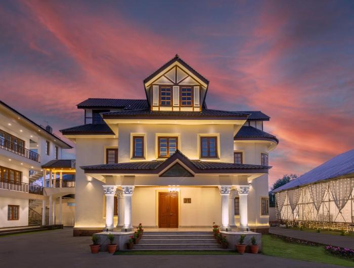 Moghal Mahal Resort Rajbagh Srinagar,,4 star