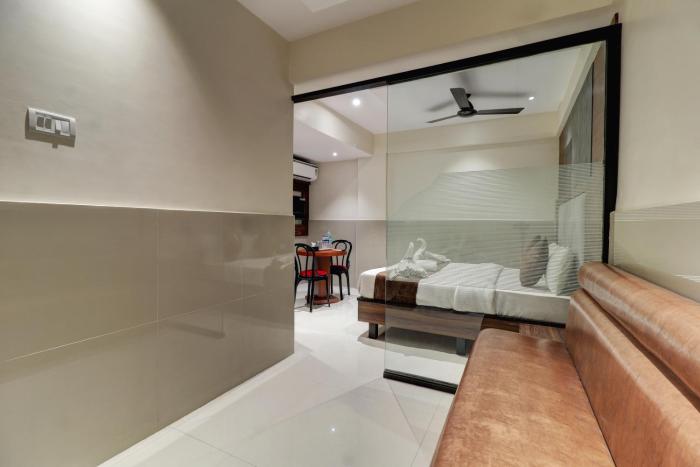 Hotel New Parimeet Residency,,3 star