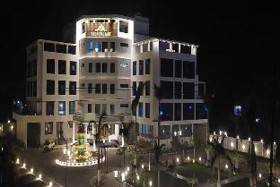 The Royal Park Siwan,,3 star