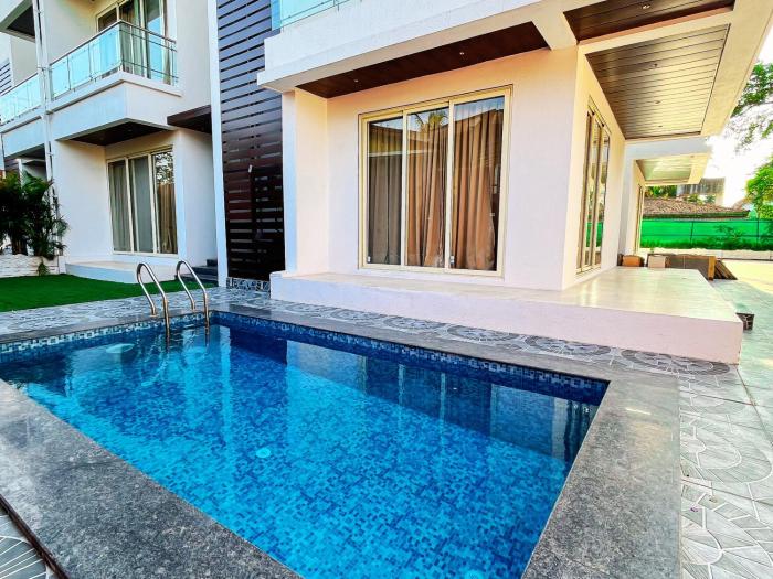 Misty Blues Villas & Resort,,3 star