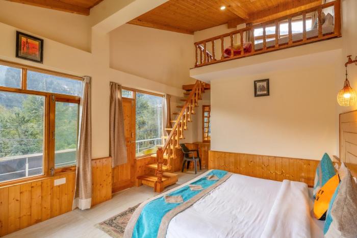 Hide-In Old Manali,,3 star