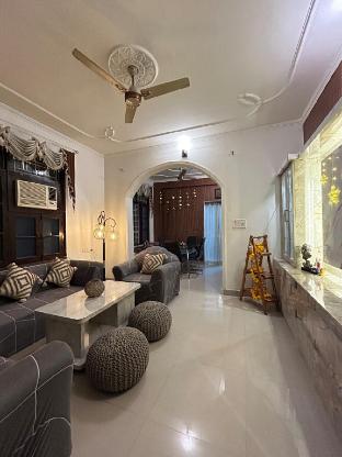 Namaste Traveler,,3 star