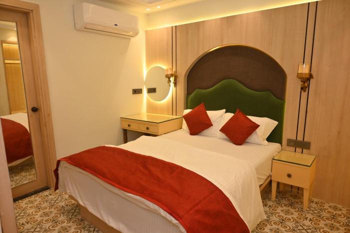 Hotel The Raghavas',,3 star