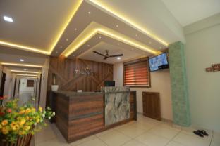 Thachoos Residency,,5 star