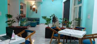 hotel the pushpak inn