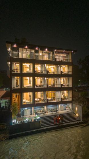 Sukoon By The Ganges,,4 star