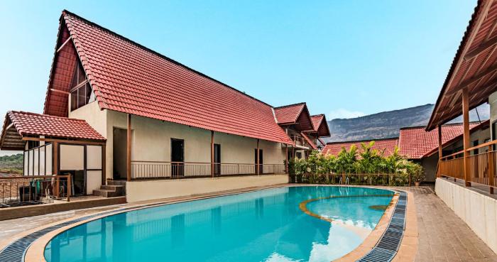 Break The Routine By Mynirvana Stays,,4 star