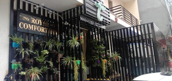 Royal Comfort Inn,,3 star