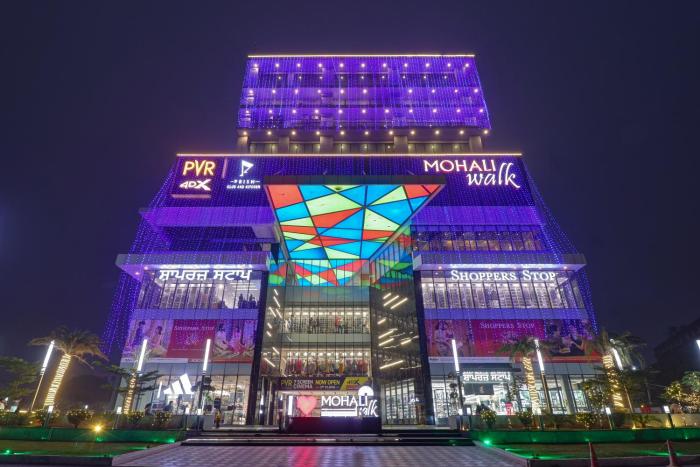 Saltstayz Premier - Mohali Chandigarh,,4 star