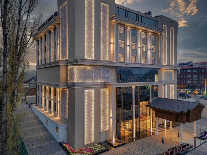 ramada encore by wyndham rajbagh srinagar
