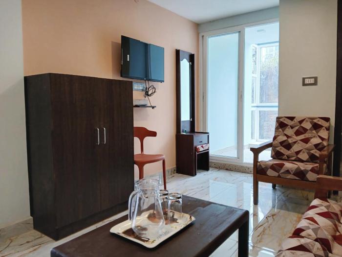 ponmurugan residency