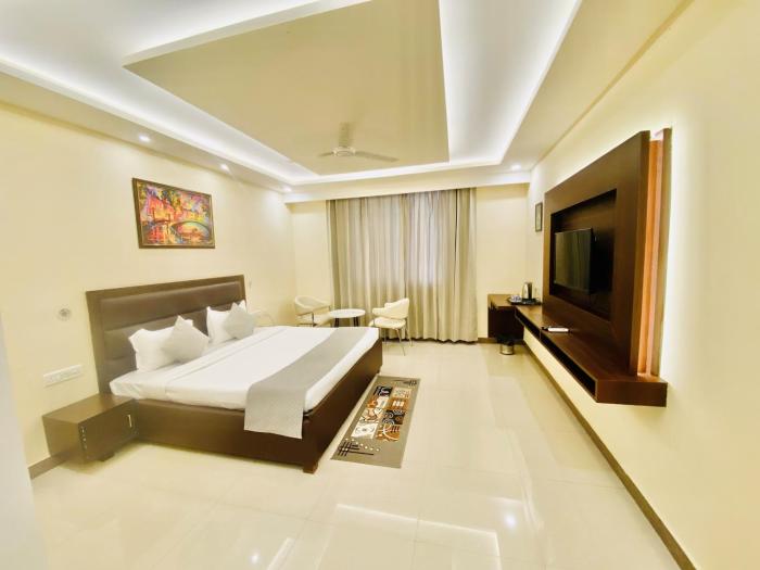 Ayansh Klyde Inn,,3 star