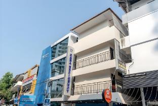 Masterkey Deluxe Rooms,,2 star