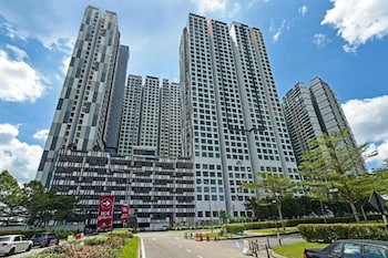 Kempas Dsummit Residences By Antlerzone,,3 star