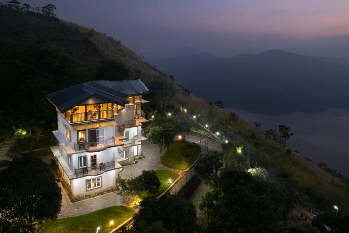 Avadale Idukki - Stag Groups Not Allowed,,2 star