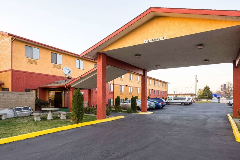 Quality Inn,Washington>>Moses Lake,2.5 star