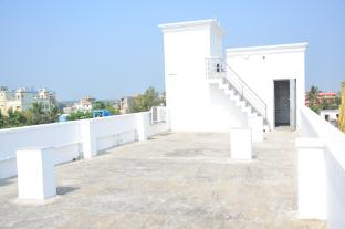 Hotel Ruby House,,2 star