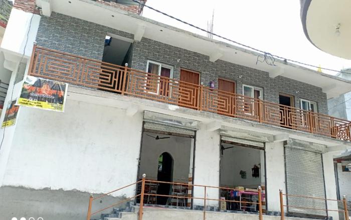 yamuna pug pinewood greh by stayapart