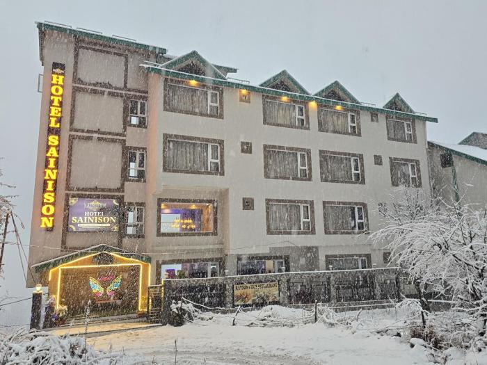 Hotel Sainison Manali,,3 star