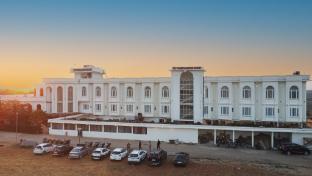 The Vindhyasarthak Resort,,4 star