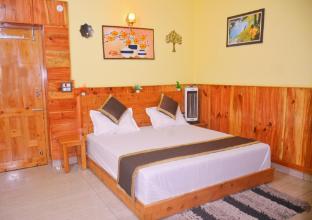 Anurag Hotel ,,5 star