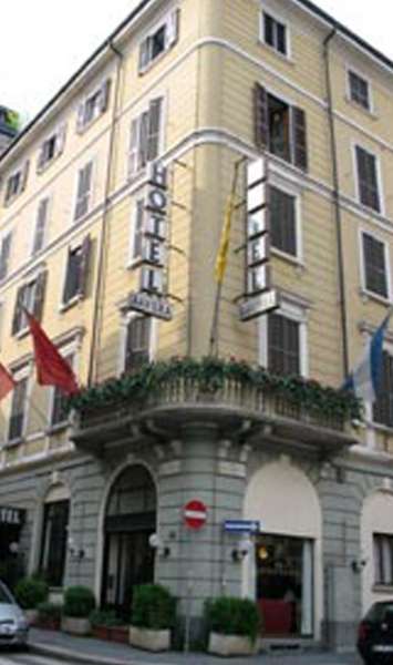 Mokinba Hotels Baviera,Via Castaldi Panfilo 7,4 star