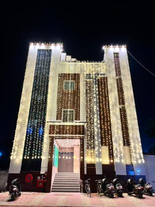 Hotel Om Shivay,,4 star