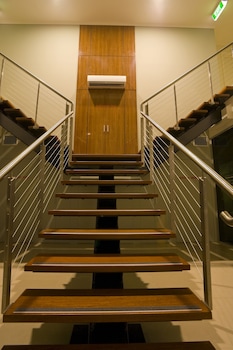 indulge apartments langtree