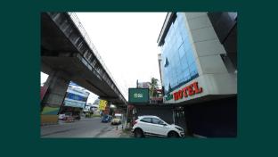 Hotel Metro Den,,1 star