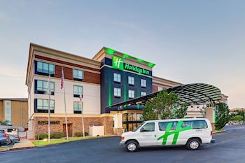 holiday inn mobile airport by ihg