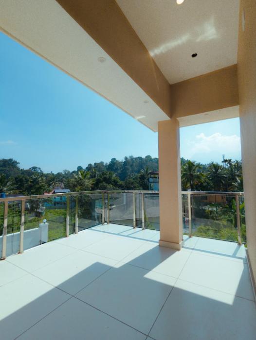 azay luxurious apartment