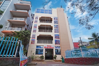 Hotel Prasant,,3 star