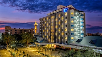 b2 suphan buri premier hotel